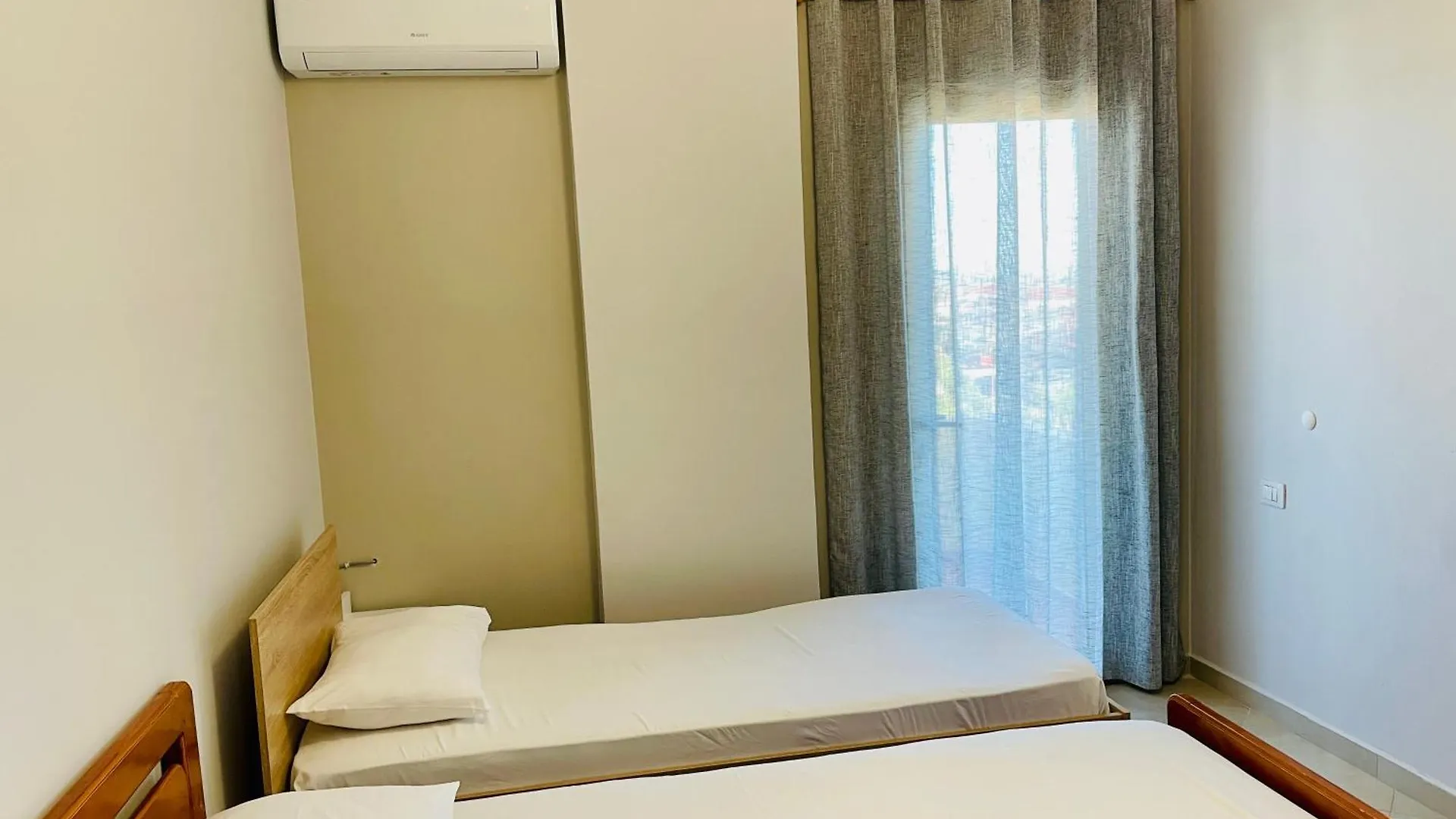 Easysleep City Center ディヴィアーケ